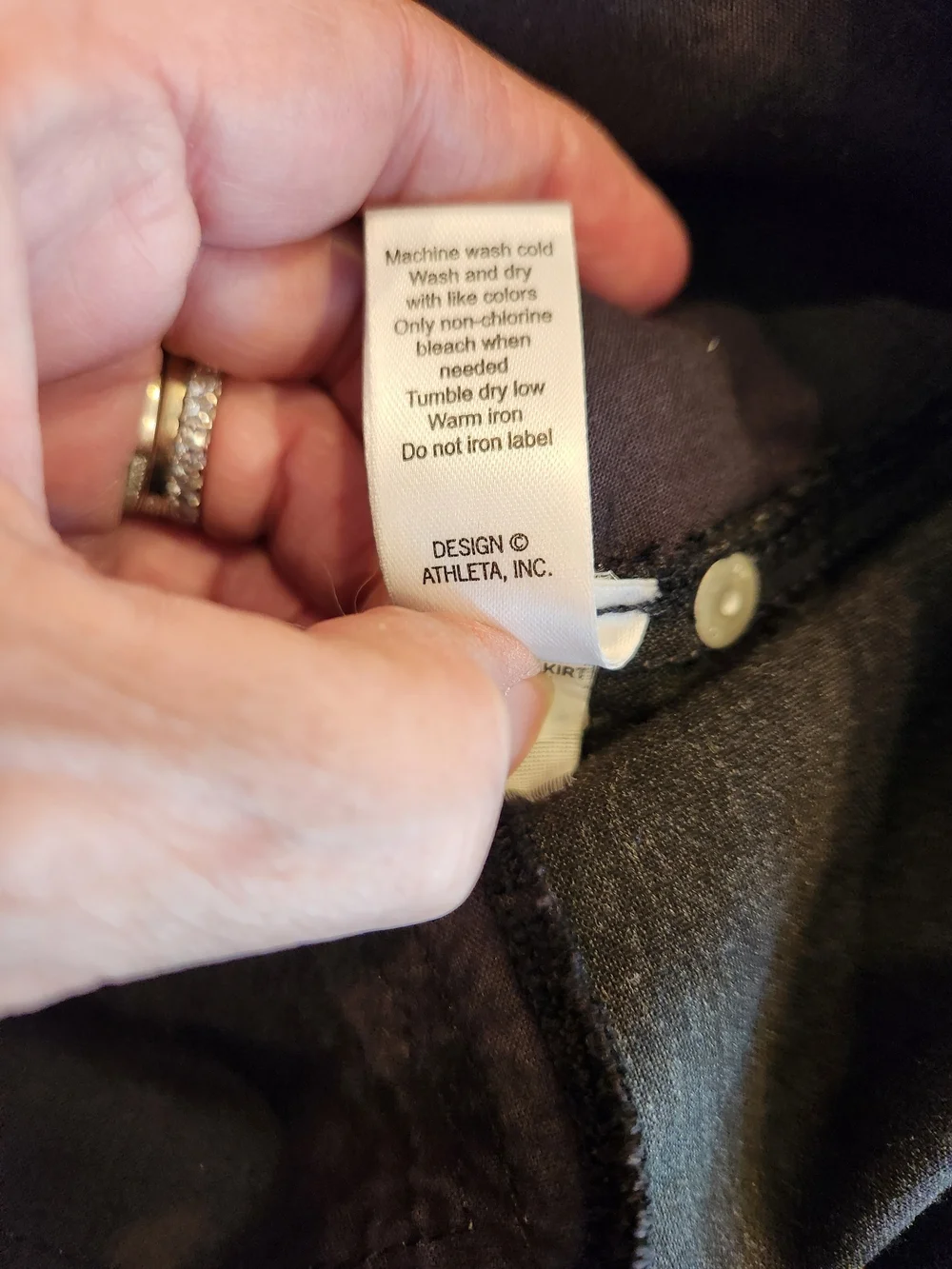 Athleta Charcoal Gray Sirrus Skirt Wool Blend Lightweight Size 6 Inner Cinch Tie